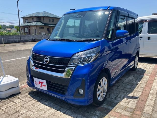 Nissan DAYZ ROOX 2017 — фото автомобиля