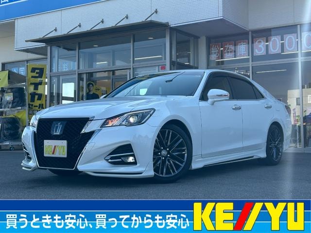 Toyota CROWN 2016 — фото автомобиля 1