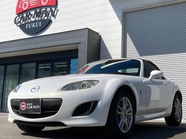 Mazda ROADSTER 2010 — фото автомобиля 1