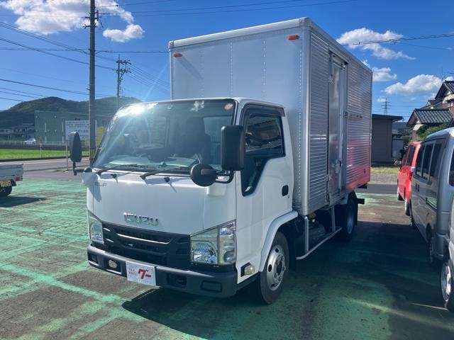 Isuzu ELF TRUCK 2017 — фото автомобиля