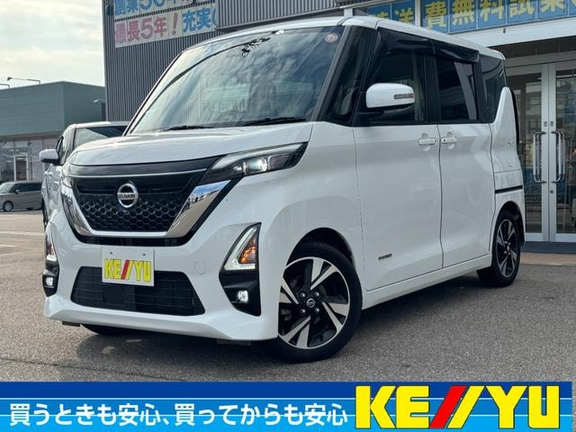 Nissan ROOX 2021 — фото автомобиля