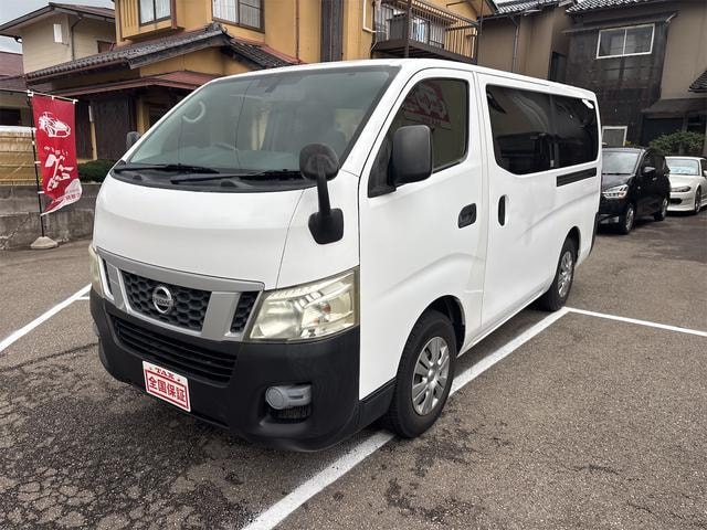 Nissan NV350CARAVAN VAN 2013 — фото автомобиля