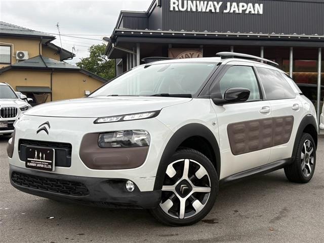 Citroen C4 CACTUS 2017 — фото автомобиля 1