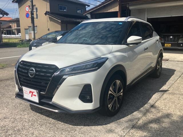 Nissan KICKS 2023 — фото автомобиля 1