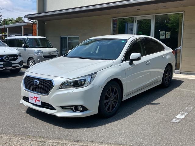 Subaru LEGACY B4 2015 — фото автомобиля