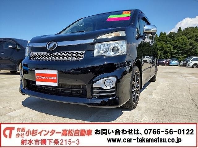 Toyota VOXY 2012 — фото автомобиля 1