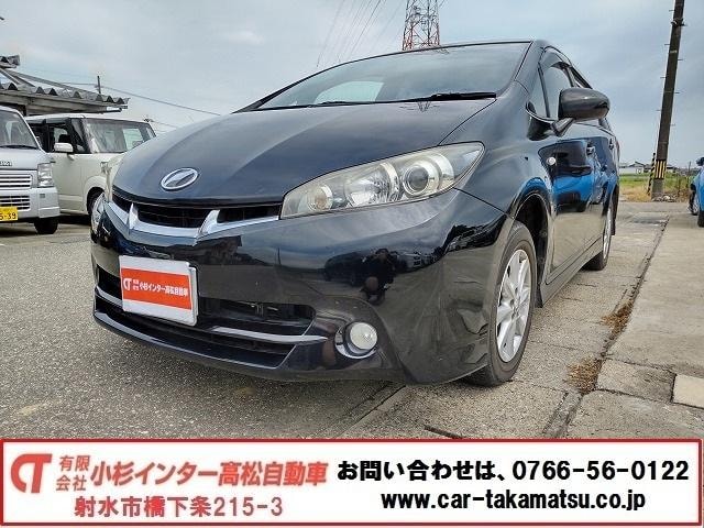 Toyota WISH 2010 — фото автомобиля