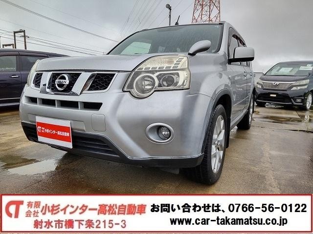 Nissan X-TRAIL 2011 — фото автомобиля 1