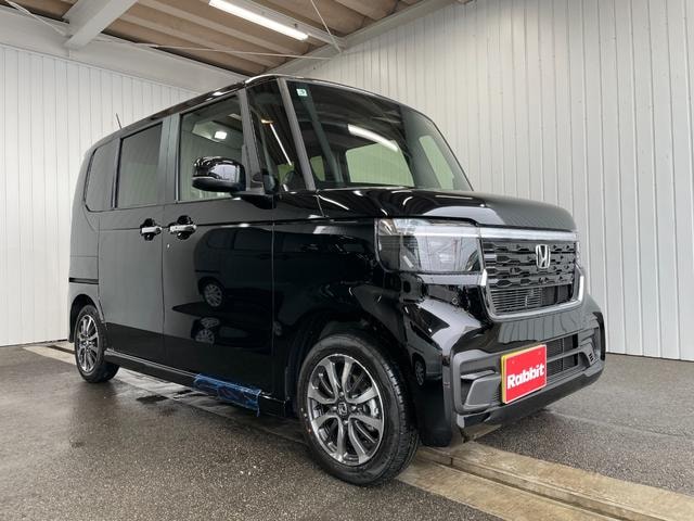 Honda N-BOX CUSTOM 2025 — фото автомобиля 1