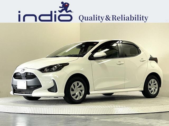 Toyota YARIS 2021 — фото автомобиля