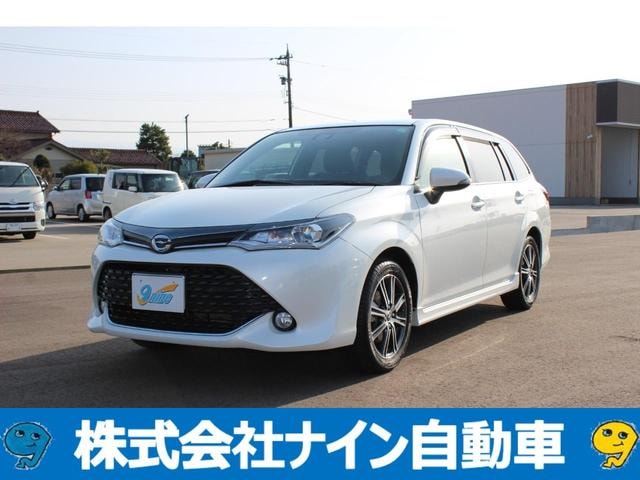 Toyota COROLLA FIELDER 2017 — фото автомобиля 1