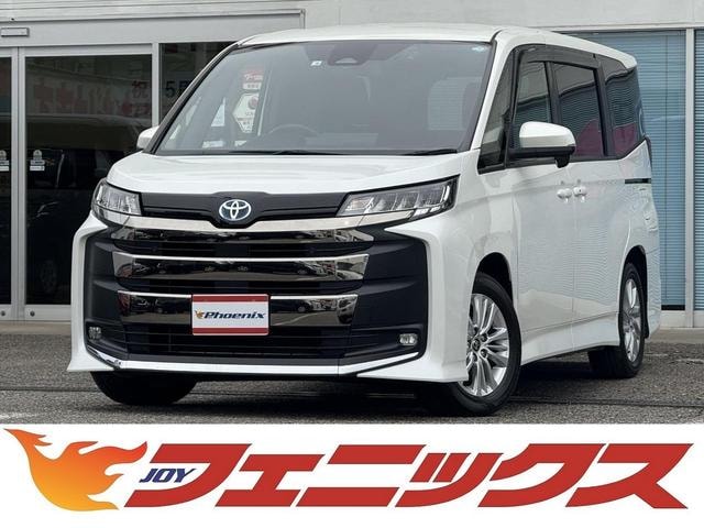 Toyota NOAH 2022 — фото автомобиля 1