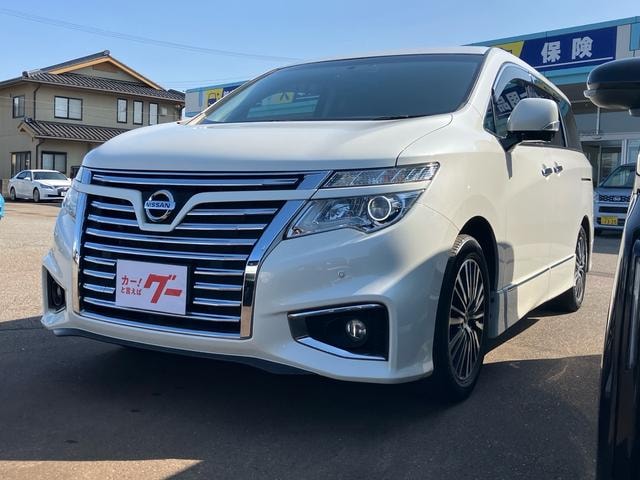 Nissan ELGRAND 2018 — фото автомобиля