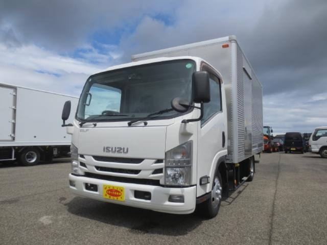 Isuzu ELF TRUCK 2019 — фото автомобиля 1