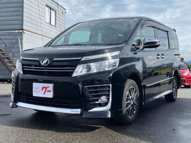 Toyota VOXY 2016 — фото автомобиля 1