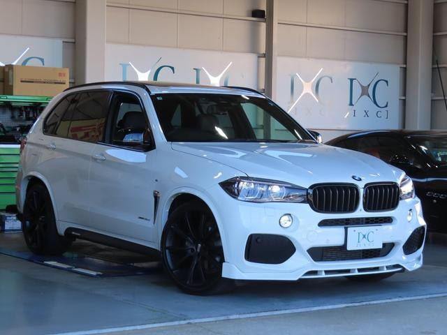Bmw X5 2013 — фото автомобиля 1
