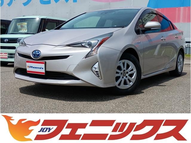 Toyota PRIUS 2016 — фото автомобиля 1