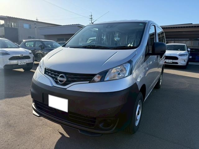 Nissan NV200 VANETTE VAN 2025 — фото автомобиля
