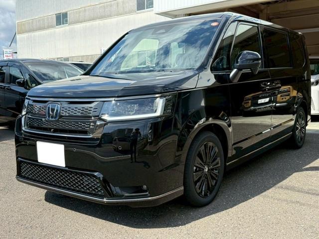 Honda STEPWAGON 2025 — фото автомобиля