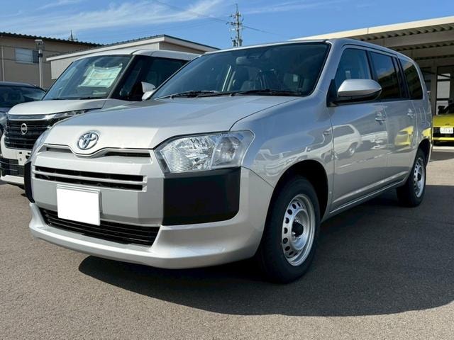 Toyota PROBOX 2025 — фото автомобиля 1