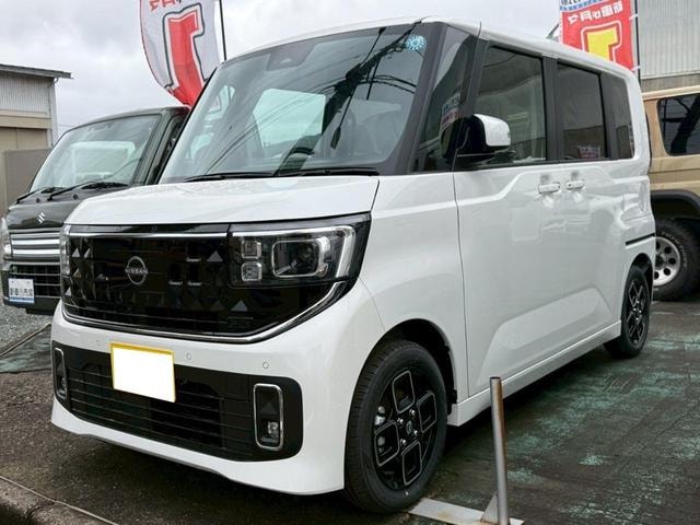 Nissan ROOX 2026 — фото автомобиля 1