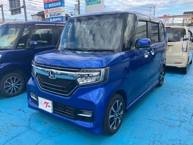 Honda N-BOX CUSTOM 2019 — фото автомобиля 1