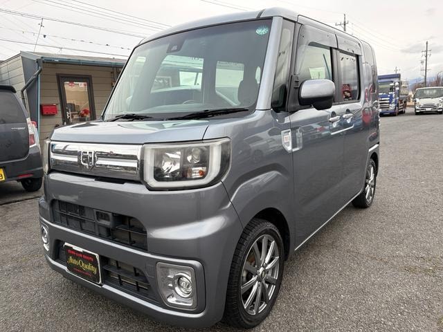 Daihatsu WAKE 2017 — фото автомобиля 1