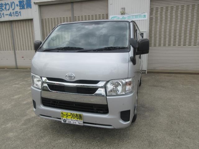 Toyota HIACE VAN 2022 — фото автомобиля 1