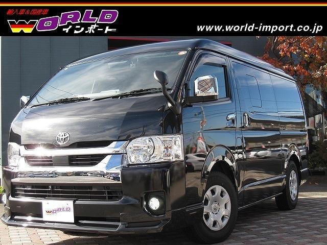 Toyota HIACE WAGON 2022 — фото автомобиля 1