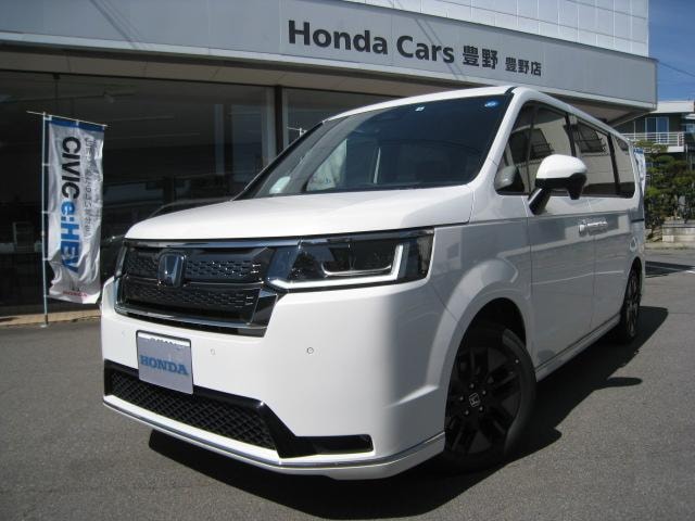 Honda STEPWAGON 2026 — фото автомобиля 1