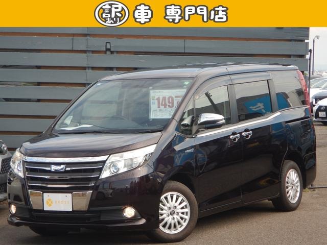 Toyota NOAH 2015 — фото автомобиля 1