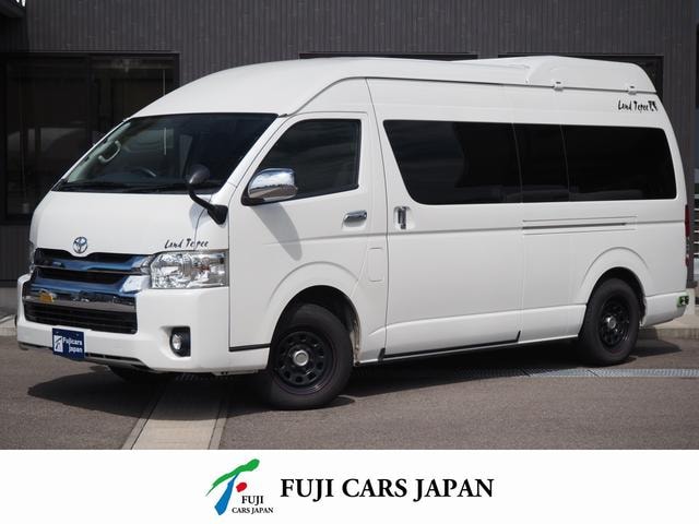 Toyota HIACE VAN 2015 — фото автомобиля 1