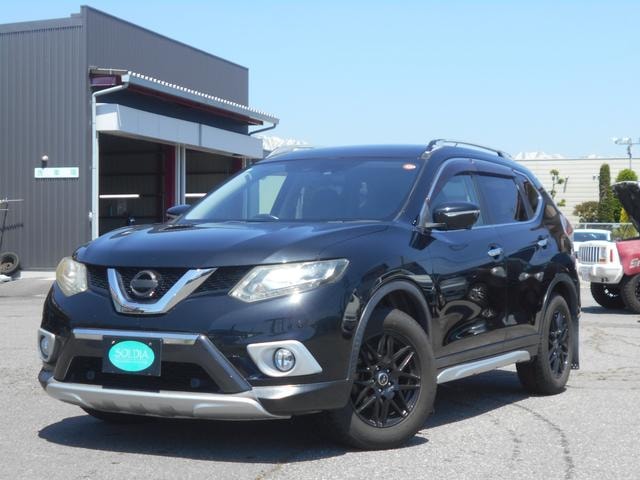 Nissan X-TRAIL 2014 — фото автомобиля 1