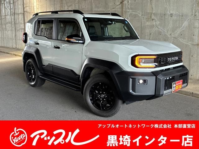 Toyota LAND CRUISER FJ 2026 — фото автомобиля