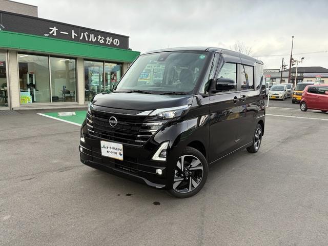 Nissan ROOX 2024 — фото автомобиля 1