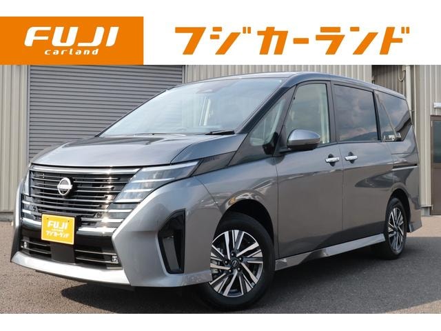 Nissan SERENA 2025 — фото автомобиля 1