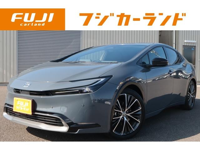 Toyota PRIUS 2023 — фото автомобиля 1