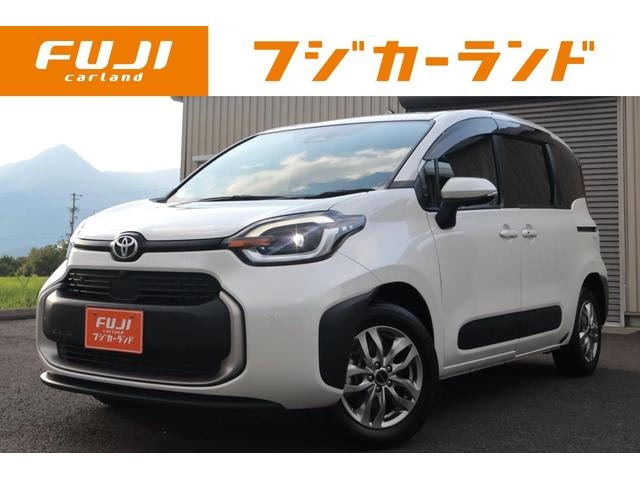 Toyota SIENTA 2023 — фото автомобиля
