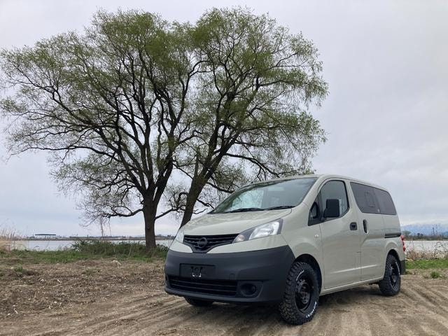 Nissan NV200 VANETTE VAN 2017 — фото автомобиля