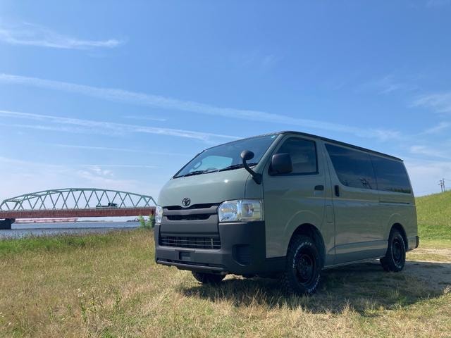 Toyota HIACE VAN 2016 — фото автомобиля