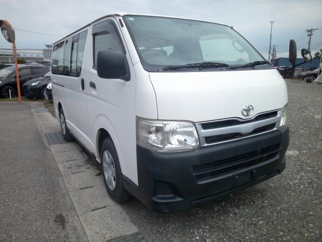 Toyota HIACE VAN 2012 — фото автомобиля