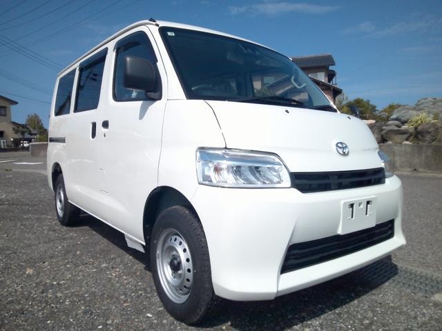 Toyota TOWNACE VAN 2026 — фото автомобиля