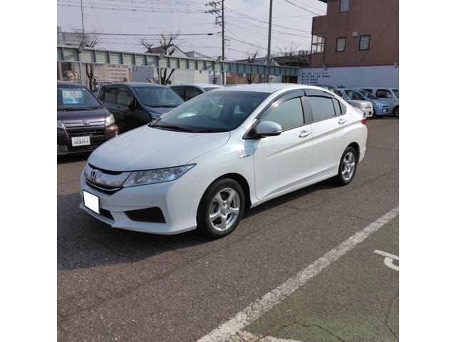Honda GRACE 2015 — фото автомобиля 1