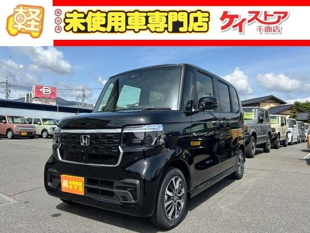 Honda N-BOX CUSTOM 2026 — фото автомобиля 1