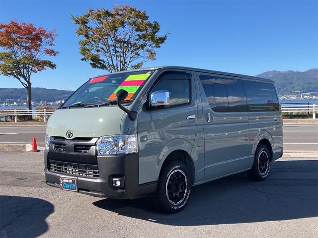 Toyota HIACE VAN 2025 — фото автомобиля
