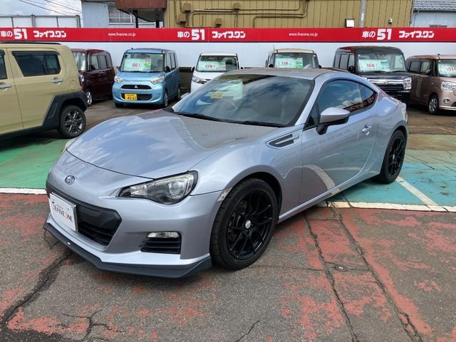 Subaru BRZ 2015 — фото автомобиля 1