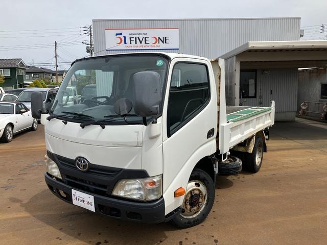 Toyota DYNA TRUCK 2013 — фото автомобиля