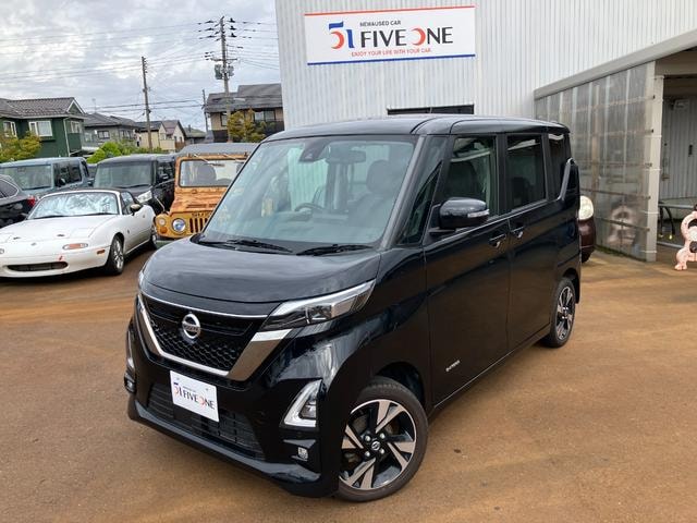 Nissan ROOX 2023 — фото автомобиля 1