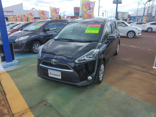 Toyota SIENTA 2018 — фото автомобиля 1