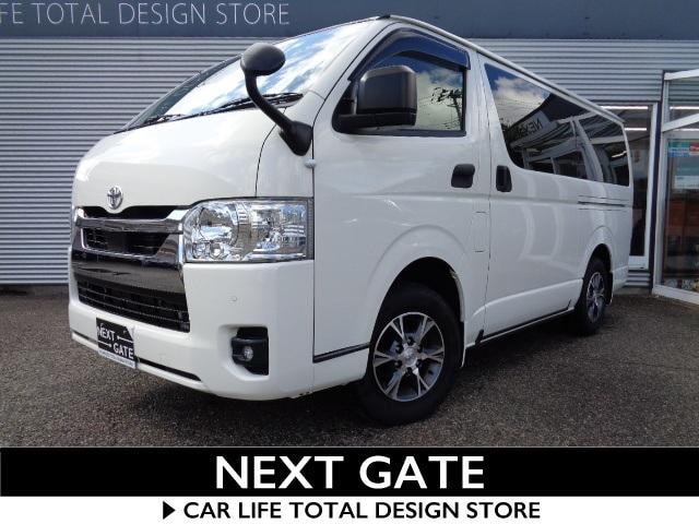 Toyota HIACE VAN 2023 — фото автомобиля 1